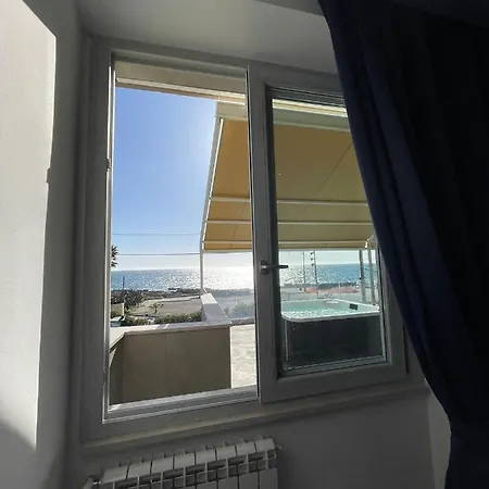 Residenza 4 Colonne Contemporanea Сasa de vacaciones Santa Maria al Bagno
