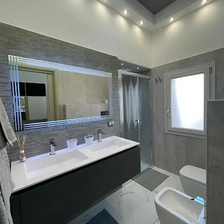 Residenza 4 Colonne Contemporanea Santa Maria al Bagno