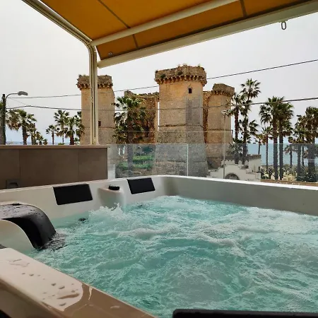Residenza 4 Colonne Contemporanea * Santa Maria al Bagno