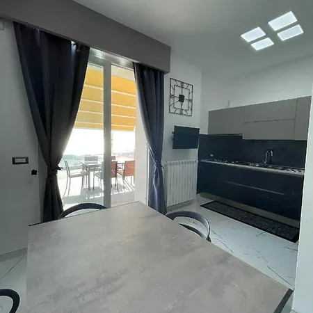 Residenza 4 Colonne Contemporanea Holiday home Santa Maria al Bagno
